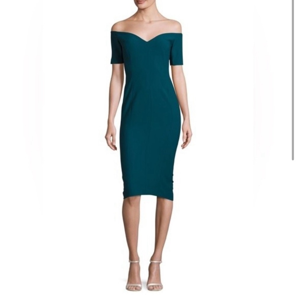 NWT Cinq a Sept off-the-shoulder green cocktail dress. Beautiful neckline.